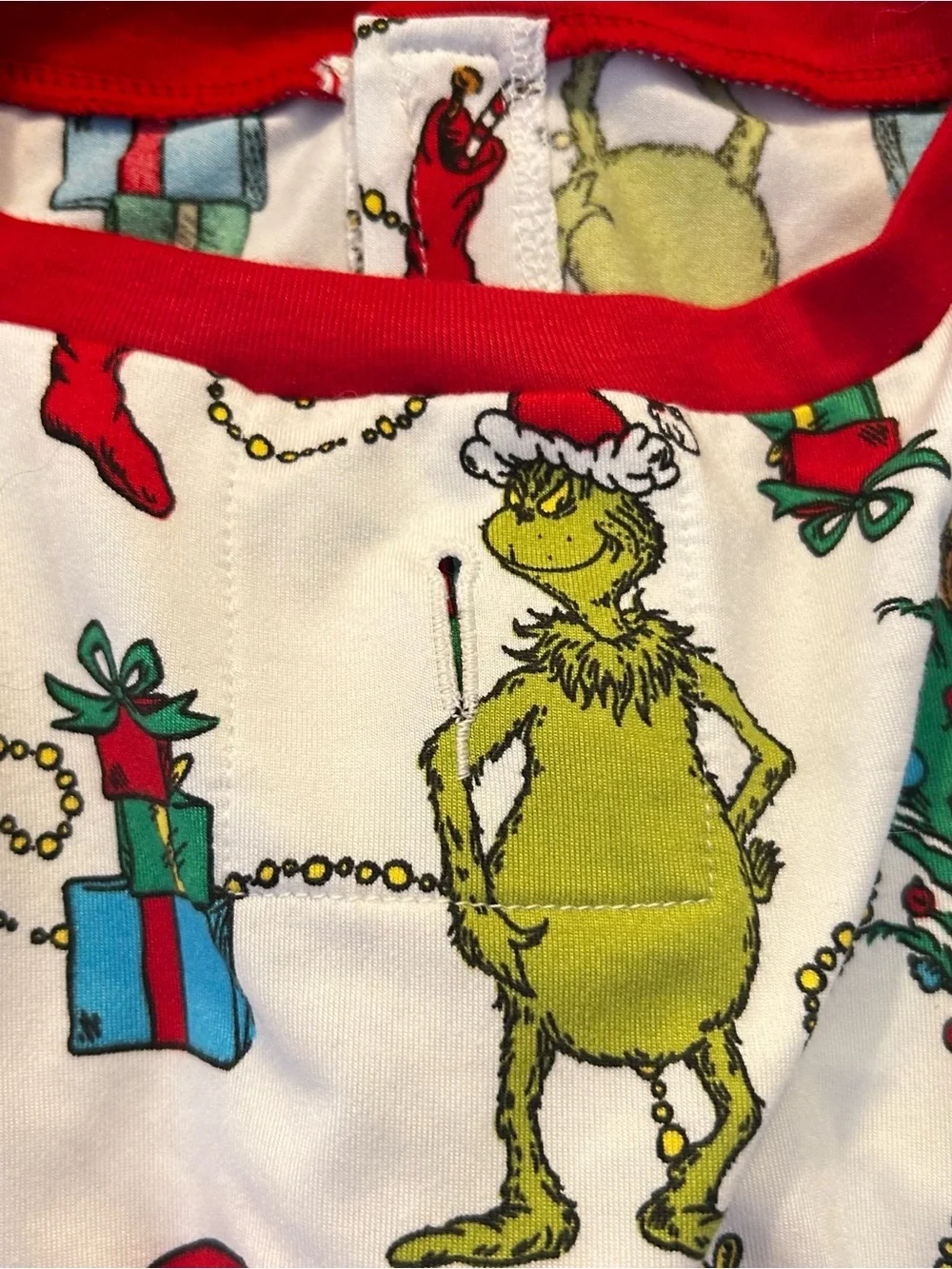 Dr. Seuss The Grinch Dog Christmas Pajamas Size Large NWT